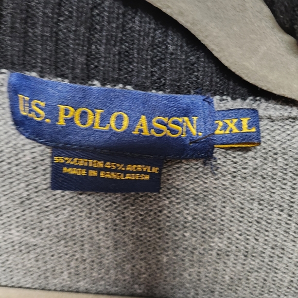 U.S. Polo Assocation quarter zip sweater with logo, size 2XL - Picture 3 of 4